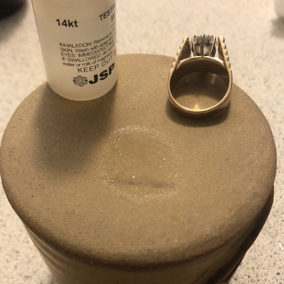 SOLD💛 18k Yellow Gold Vintage Custom 80s Ring - Picture 9 of 9